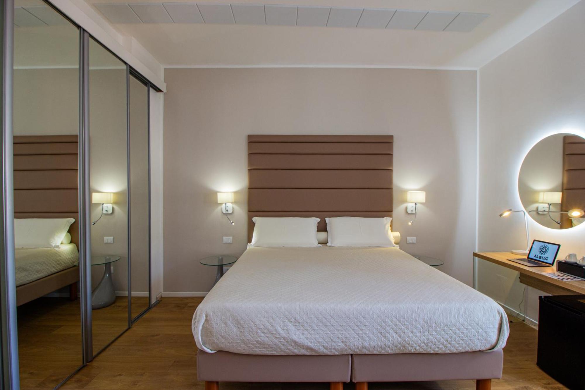 Album Boutique Rooms Sassari Dış mekan fotoğraf